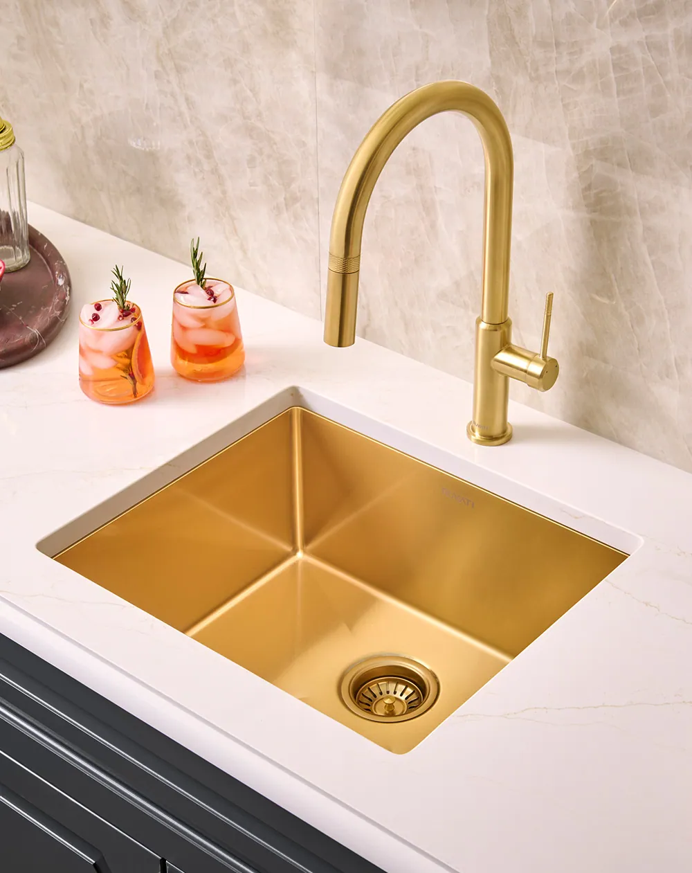 Kitchen sinks