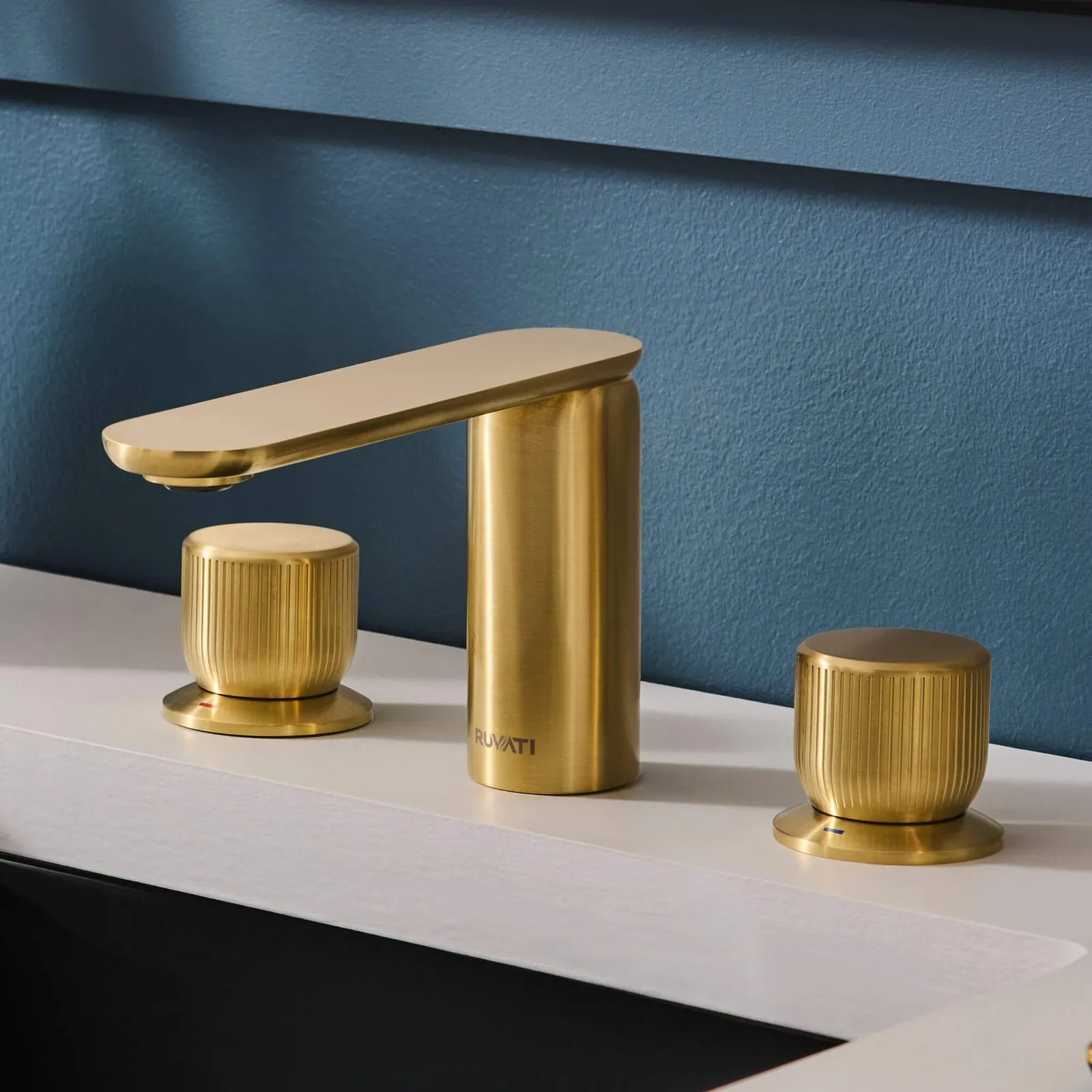 Ruvati Fabio Two Handle Widespread Fluted Luxury Knob Bathroom Faucet in Brushed Gold