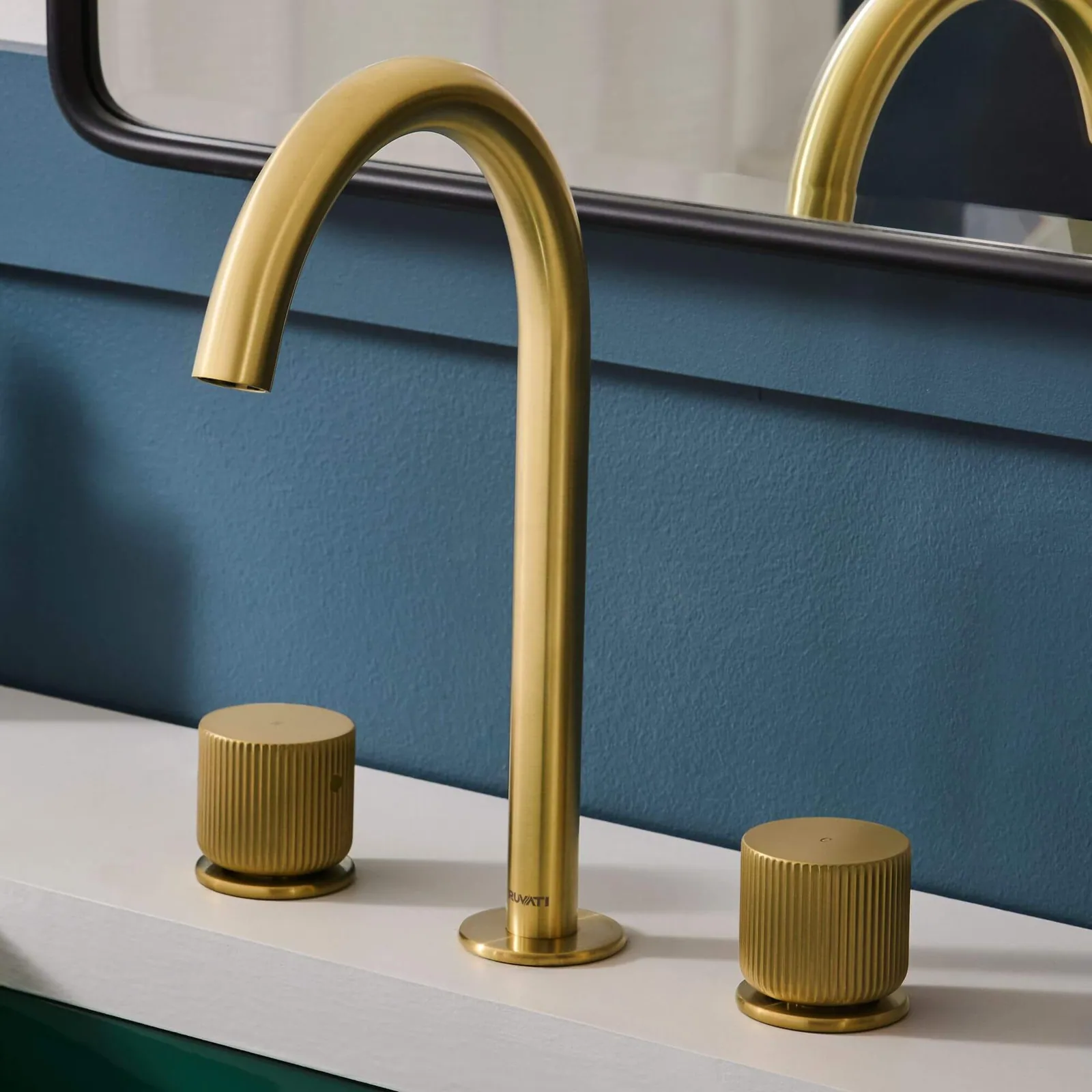 Ruvati Fabio Two Handle Widespread Fluted Knob Arc Round Neck Bathroom Faucet in Brushed Gold