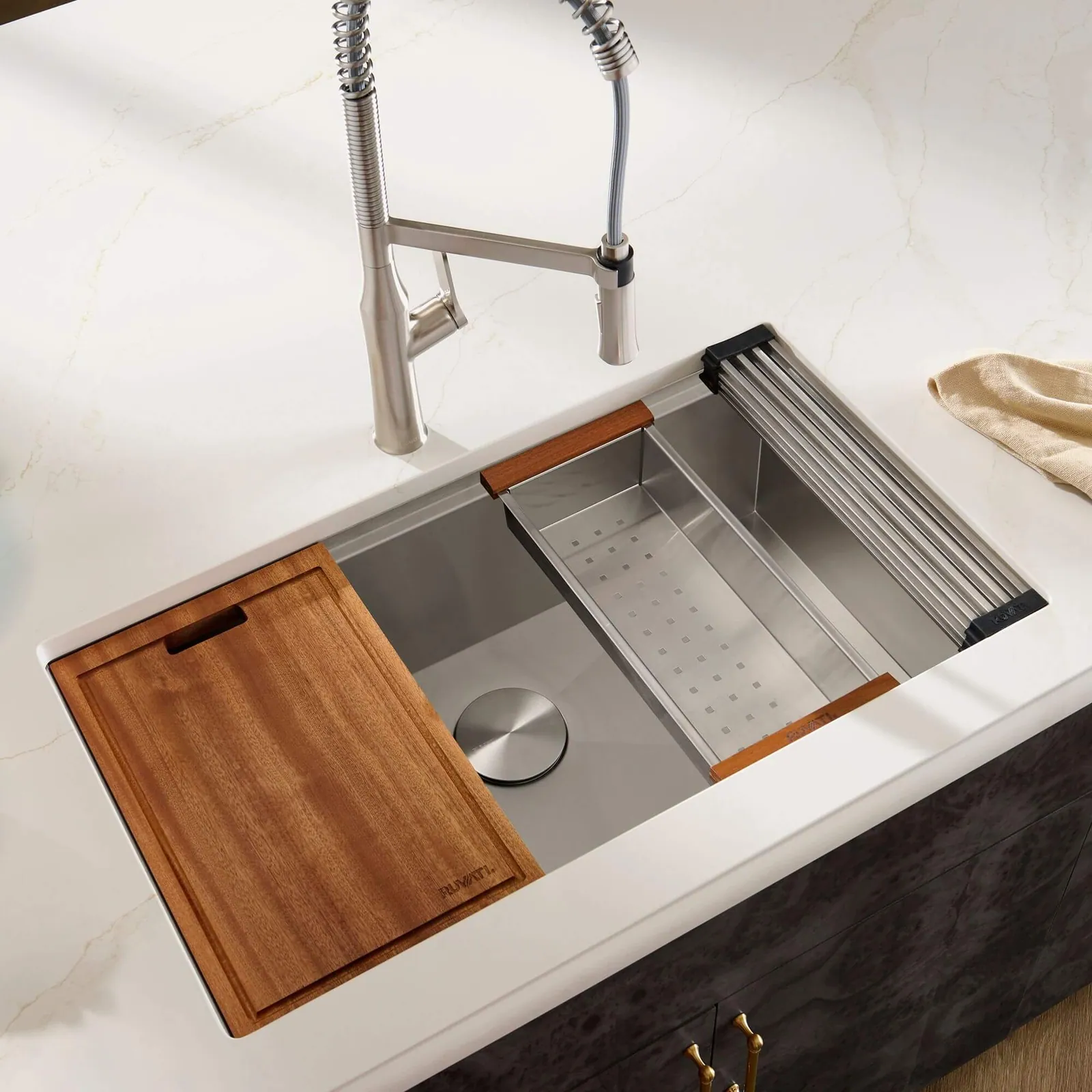 Ruvati 32-inch Workstation Ledge Undermount 16 Gauge Stainless Steel Kitchen Sink Single Bowl