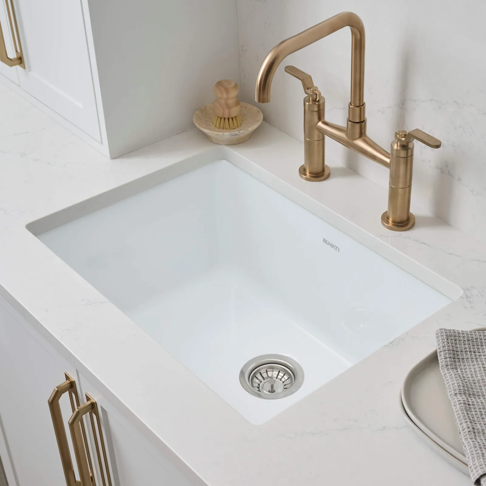 Ruvati 27-inch Fireclay Undermount / Drop-in Topmount Kitchen Sink Single Bowl – White