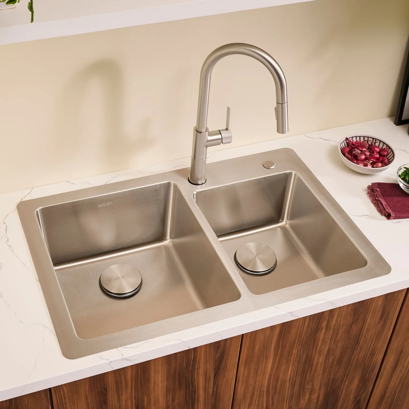 Ruvati 33 x 22 inch Drop-in Topmount Kitchen Sink 16 Gauge Stainless Steel 60/40 Double Bowl