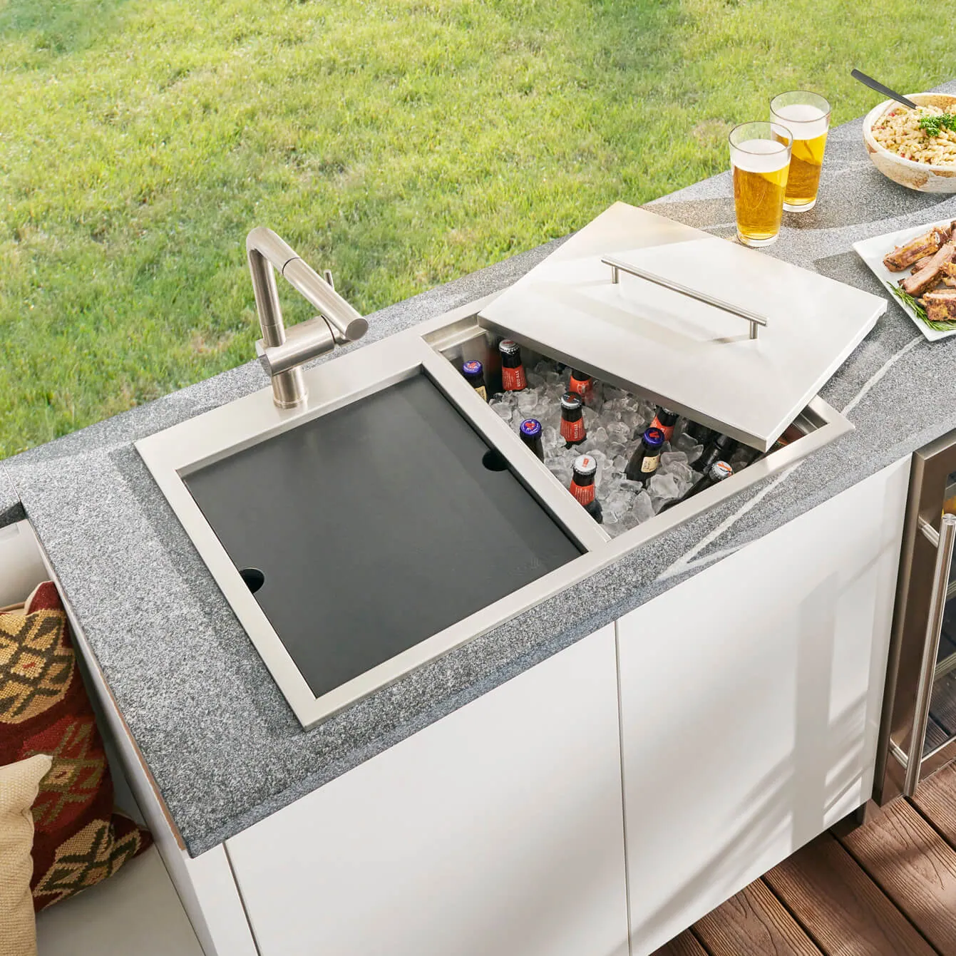 Ruvati Insulated Ice Chest and Outdoor Sink 29 x 20 inch BBQ Workstation Topmount T-316 Stainless Steel
